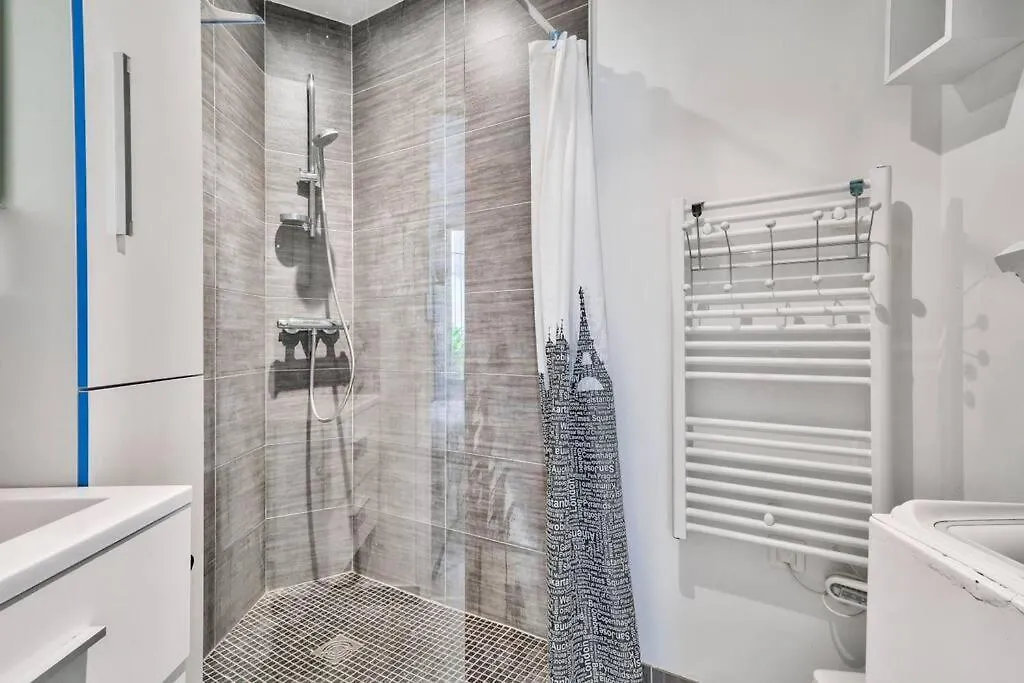 Nice Flat 2Min From Porte De Vanves Metro Station 파리